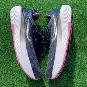 Saucony Echelon 9 Womens 10 Wide Shoes Road Running Stability Trainer Blue White